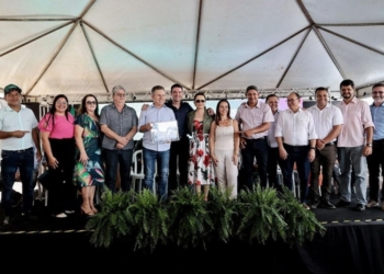 Prefeito declara que primeira-dama de MT tem transformado vidas e construído sonhos com projetos sociais