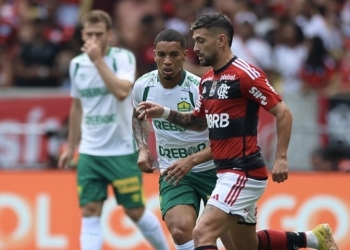 Cuiabá faz jogo duro, mas não resiste à pressão e é derrotado pelo Flamengo