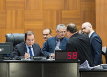 Assembleia Legislativa aprova PLC que trata da jornada de trabalho de servidores