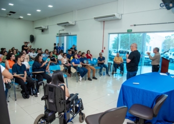 Prefeito prestigia evento alusivo ao dia 03 de dezembro – Dia Internacional da Luta das Pessoas com Deficiência