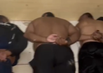 Veja os vídeos; bandidos espancam vítimas durante tentativa de roubo em concessionária