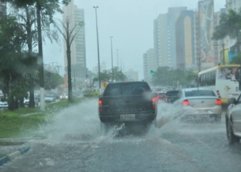 Veja quais bairros de Cuiabá e VG estão sem luz em decorrência do temporal