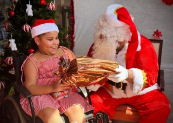 Cridac promove festa de Natal com entrega de mais de 600 brinquedos a crianças da unidade