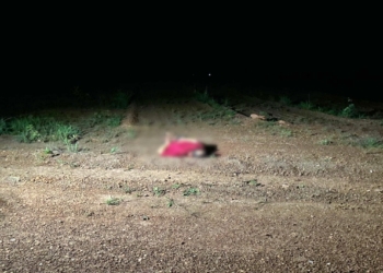 Corpo de homem é encontrado com mãos amarradas e marcas de tiro na cabeça