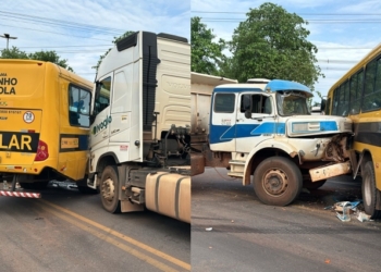 Acidente entre ônibus escolar, carreta e caminhão interrompe tráfego da BR-070