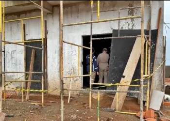 Corpo com mãos amarradas é encontrado em construção no interior de MT