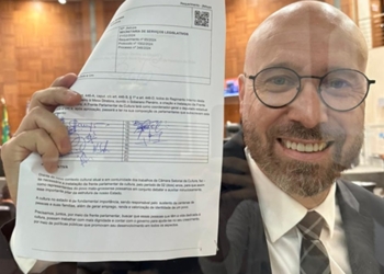 Beto quer criar Frente Parlamentar da Cultura para fortalecer setor na ALMT