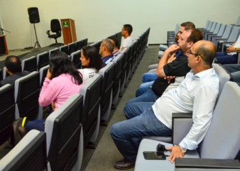 Secretaria de Mobilidade oferece curso gratuito para taxistas neste sábado