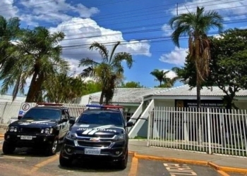 Motorista que deu apoio a criminosos em roubo a residência é preso em flagrante pela Polícia Civil