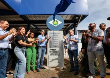 Escola estadual inaugurada pelo Governo de MT em Cuiabá funcionava em prédio alugado há 16 anos