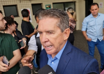 Sérgio Ricardo desmente Emanuel e diz que informação passada sobre mortes em hospital é inverídica