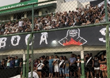 Federação recua de exigência e quem perdeu canhoto vai receber ingresso para o jogo de hoje