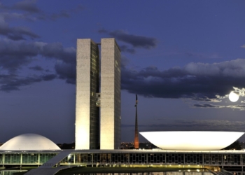 AMM mobiliza bancada federal para garantir redução da alíquota do INSS para os municípios
