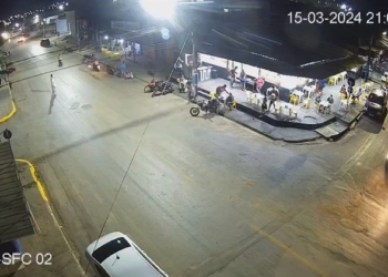 Vídeo mostra momento em que dono de espetinho é executado com tiro na cabeça