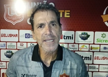 Luciano Dias lamenta derrota no jogo de ida, mas se apega ao fator casa para o União virar final
