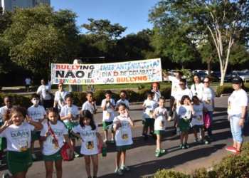 Comunidade escolar realiza terceira edição do Projeto “Sem Plateia Não Tem Bullying”