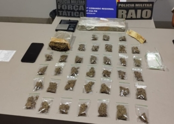Força Tática prende dois homens em flagrante por tráfico de drogas, em Sapezal