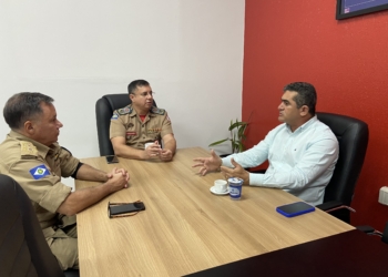 Deputado Elizeu apresenta substitutivo em projeto que pretende filmar cursos de formação militares