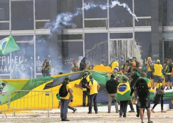 Ministro do STF condena mato-grossenses por atos de vandalismo em 8 de janeiro