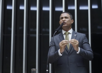 Coronel Assis dispara contra fala de líder do MST que “amaldiçoou” propriedades privadas