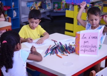 Secel promove encontro com representantes de bibliotecas públicas para apresentar concurso internacional