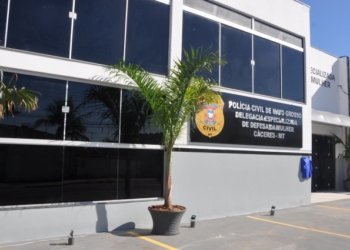 Homem é preso após descumprir medida protetiva e ameaçar ex-companheira