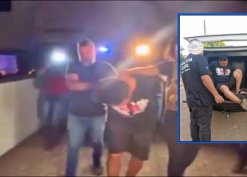 Vídeo mostra autor de um feminicídio bárbaro chegando à delegacia de Sinop; veja
