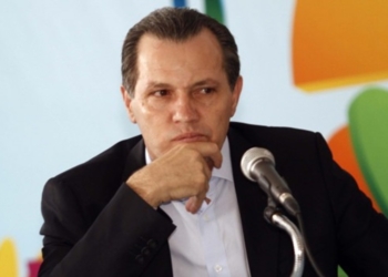 Ex-governador e ex-deputados são inocentados da acusação de desviar R$ 693 mil da ALMT