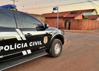 Casal procurado pela Justiça por envolvimento em homicídios é preso pela Polícia Civil