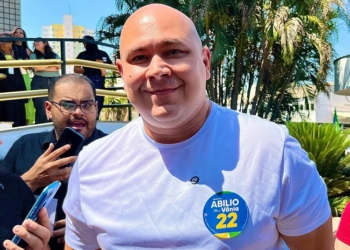 Abílio diz que ficou surpreso em debate e esperava propostas de concorrentes