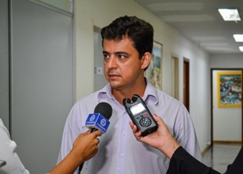 Após Gilberto confirmar assumir como deputado na AL, Mauro define novo secretário de Saúde