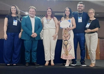 Servidores de Primavera recebem prêmio em simpósio sobre segurança do paciente e controle de infecções