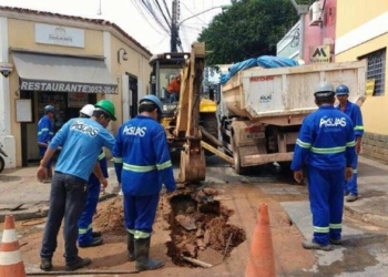 Águas Cuiabá realiza interligação de rede de água na Avenida Coronel Neto