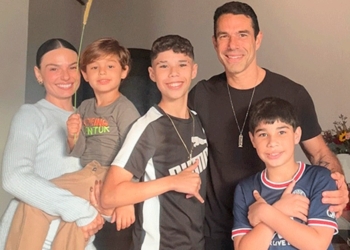 Isis Valverde curte viagem pela Disney com o filho, enteados e Marcus: ‘Foi mágico’