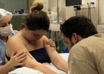 Viih Tube diz que viveu ‘coisas perigosas’ no parto de Ravi: ‘Quase fomos para UTI’