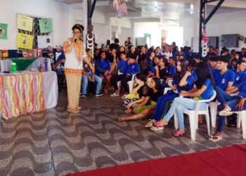Escola estadual organiza sarau em alusão ao mês da consciência negra