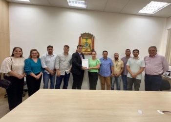 Com relatórios em mãos, equipe de transição de Flávia Moretti vai analisar situação financeira de VG