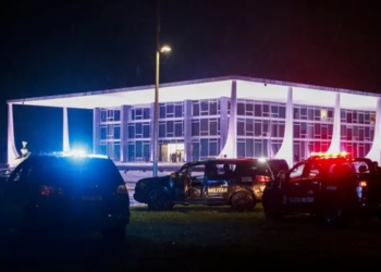 Explosões são ouvidas perto do STF; prédio é evacuado