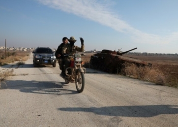 Jihadistas tomam parte do norte da Síria e deixam mais de 250 mortos em ofensiva