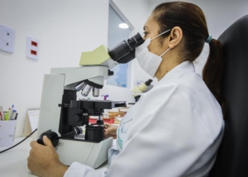 Lacen é referência em análises laboratoriais e sequenciamento genético em Mato Grosso