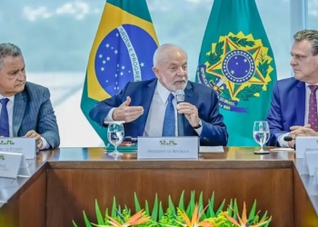 Ministro critica Carrefour por suspender carne do Mercosul e apoia boicote de frigoríficos