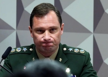 Advogado de Cid diz que Bolsonaro sabia de plano para matar Lula, mas depois recua