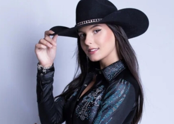 Ana Castela é barrada em portaria de condomínio após festa: ‘Halloween’