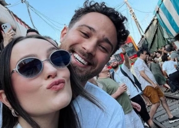 Larissa Manoela curte viagem com o marido, André e exibe álbum de fotos: ‘Tailândia’