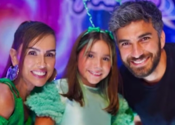 Deborah Secco abre álbum de aniversário da filha com Hugo Moura: ‘Maior alegria!’
