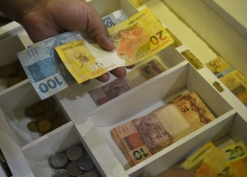 Economia: ano fecha com alta do PIB, emprego recorde e juros altos