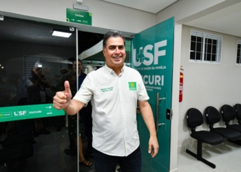 Prefeito Emanuel Pinheiro entrega ampliação da USF Sucuri e homenageia pioneiro da região