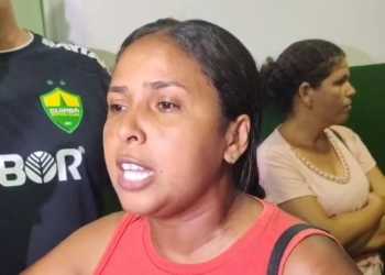 Servidora diz que foi contratada em troca de trabalho na campanha, mas está sem receber salário