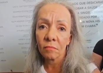 Lúcia Helena visita o HMC e diz: “Para tomar decisões é preciso ter a caneta na mão”