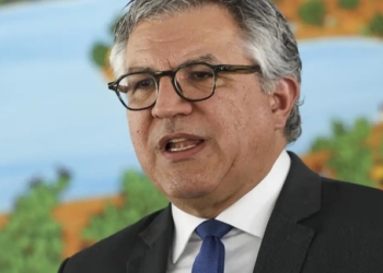 Padilha diz que internação de Lula não atrasará votações no Congresso